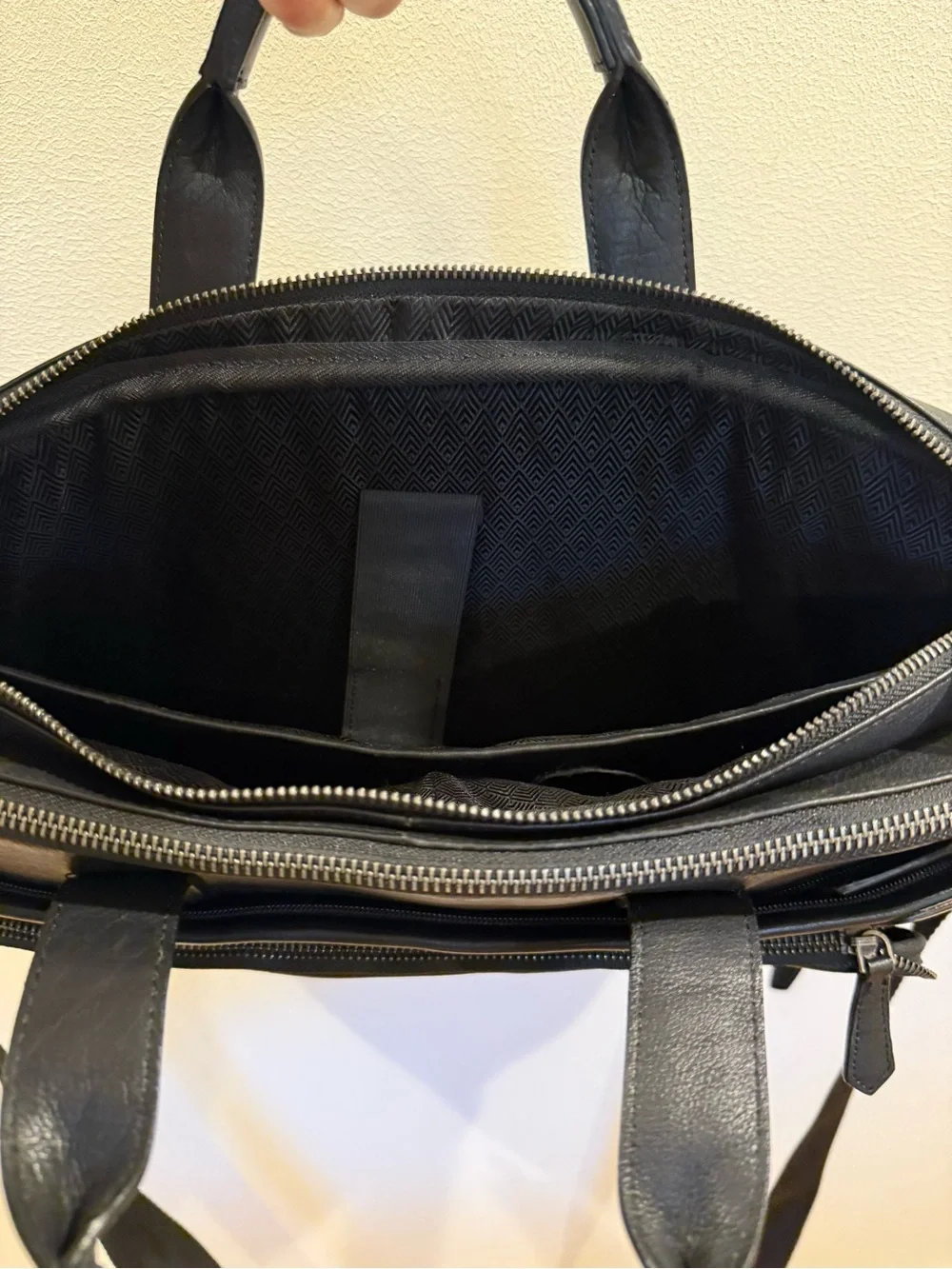 Bosca sleek black